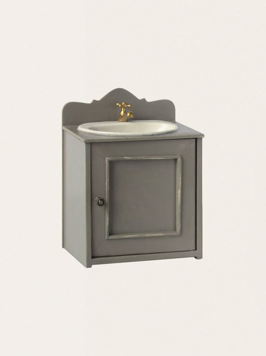 Badezimmerschrank mit Waschbecken für ein Mäusehaus