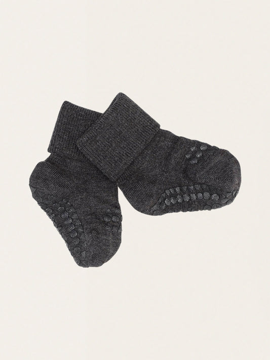 Anti-slip bamboo socks