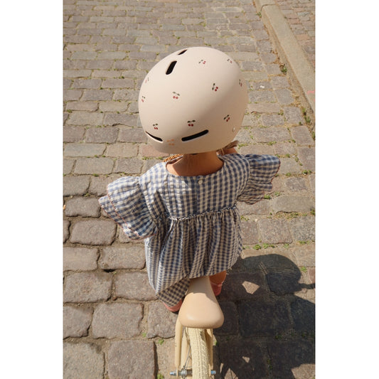 Bicycle helmet