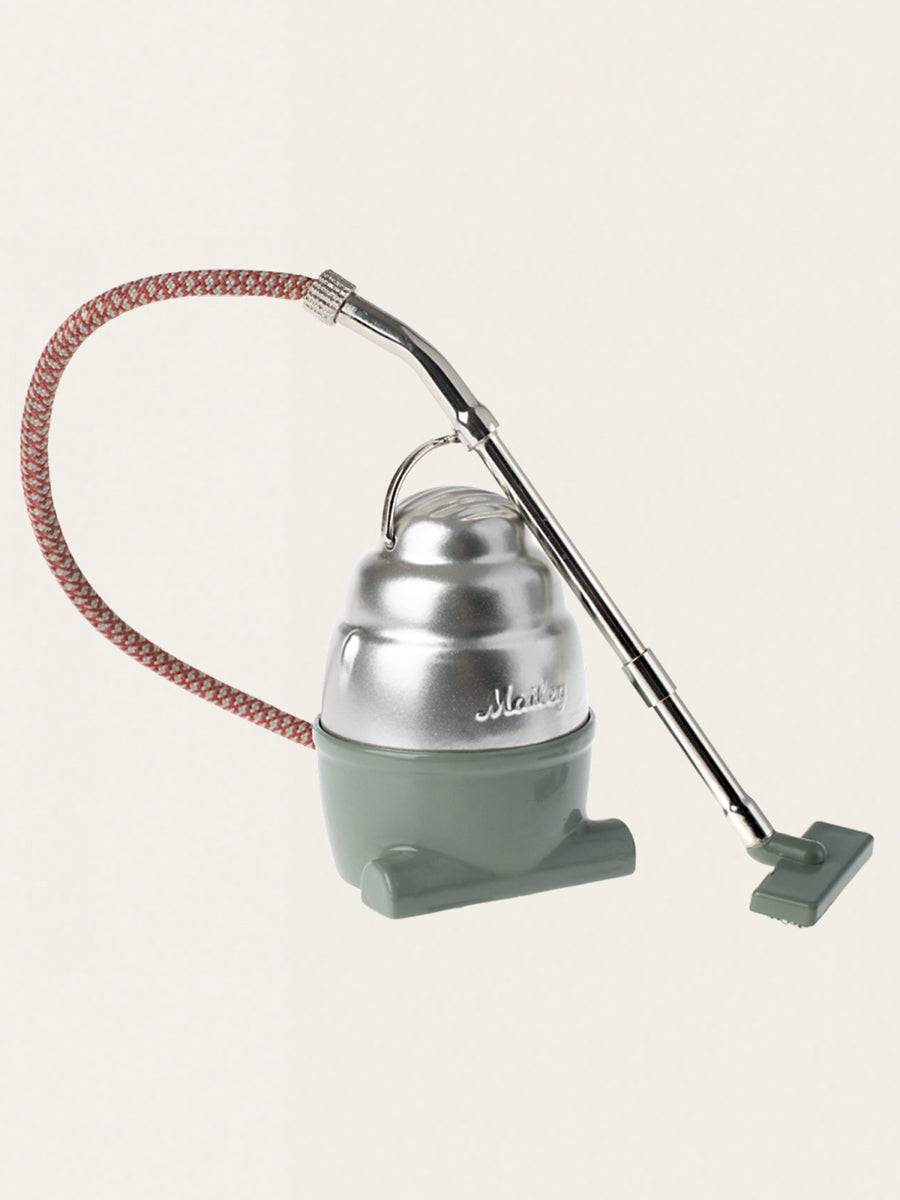 Miniature vacuum cleaner for mice and bunnies