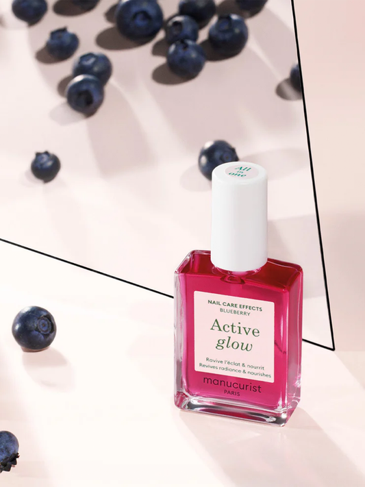 Odżywczy lakier do paznokci Active Glow™