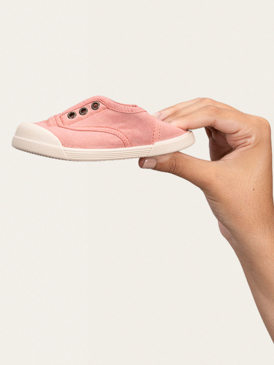Lona Slip-On Sneakers