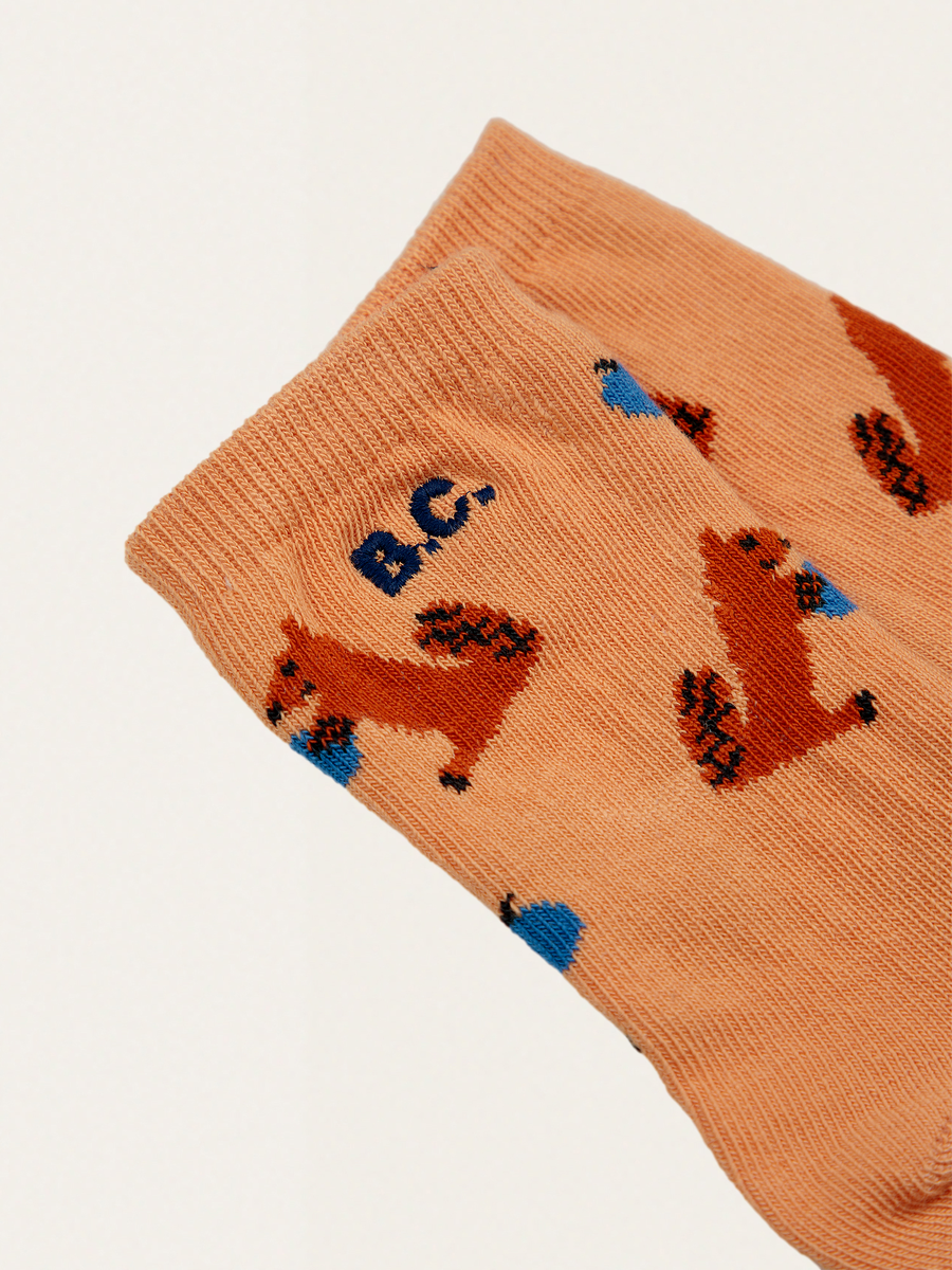 Baby Hungry Emaille überall auf Socken