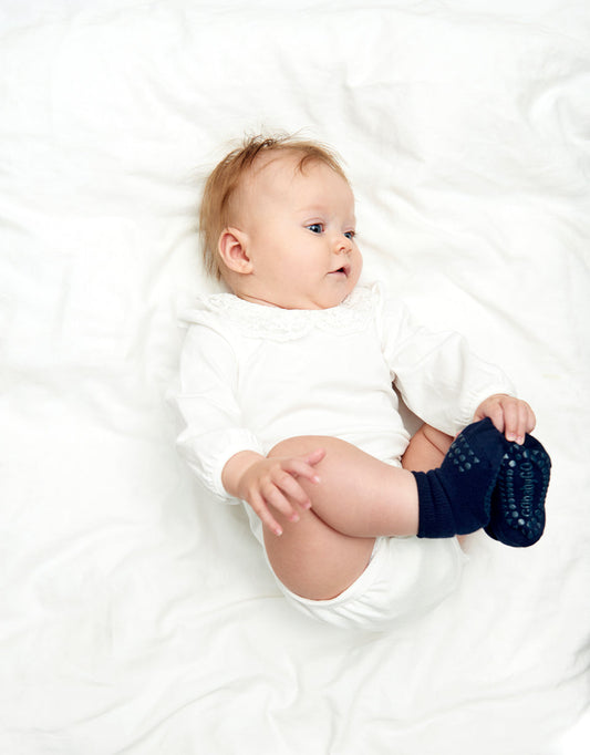 Anti-slip bamboo socks