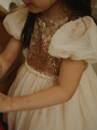 Meis auffälliges Tüllkleid