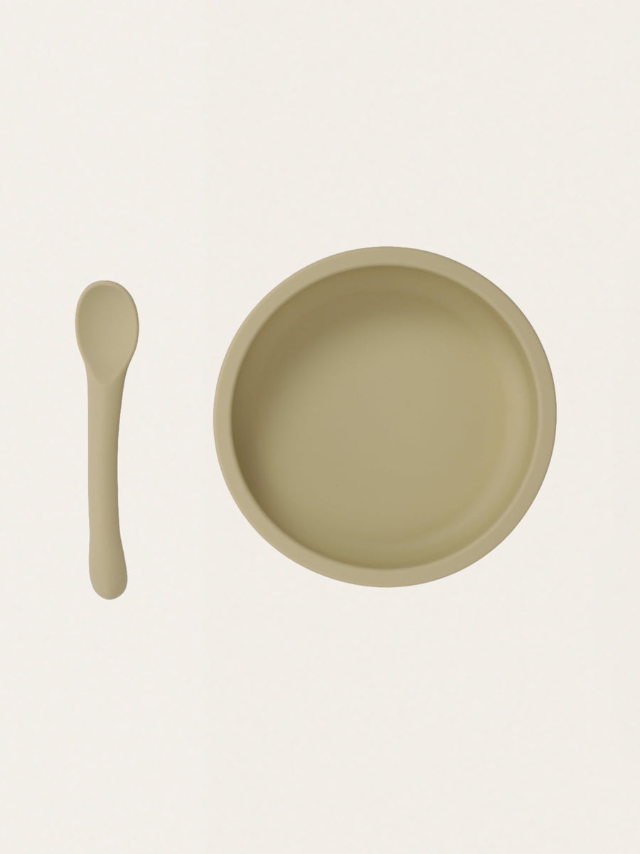 Silicone dinner set for learning to eat