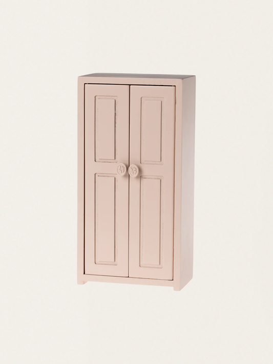 Garderobe für das Mäusehaus