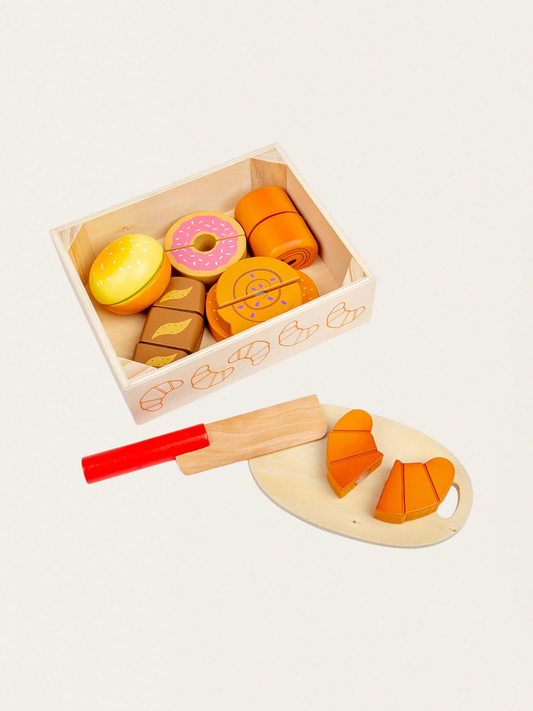 A box of bread for cutting