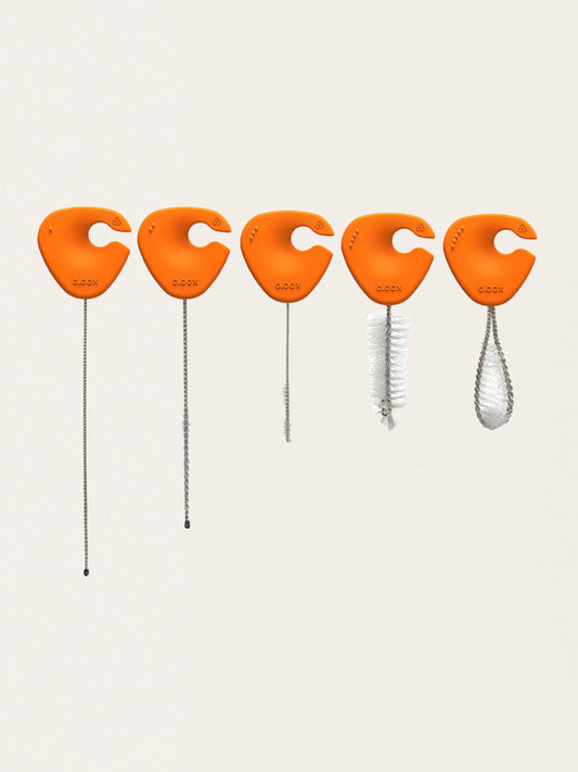 Set of 5 brushes for cleaning bottles and straws