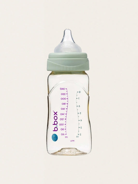 Babyflasche mit Sauger