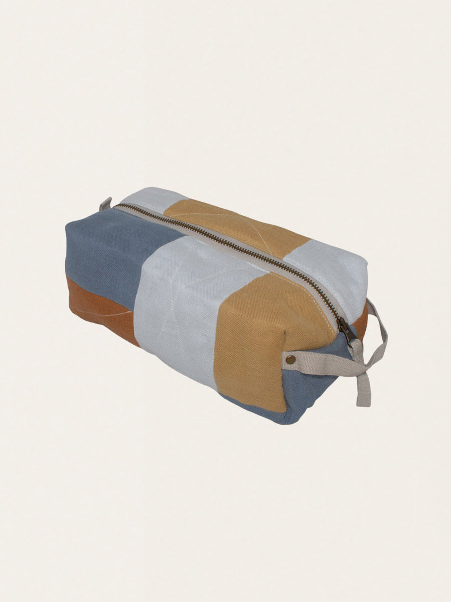 Kosmetiktasche aus übriggebliebenem Patchwork-Design