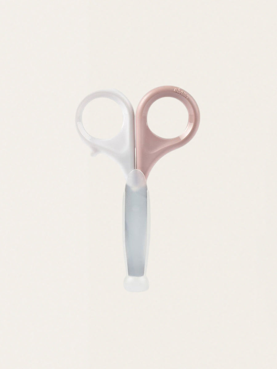 Nail scissors in a case 