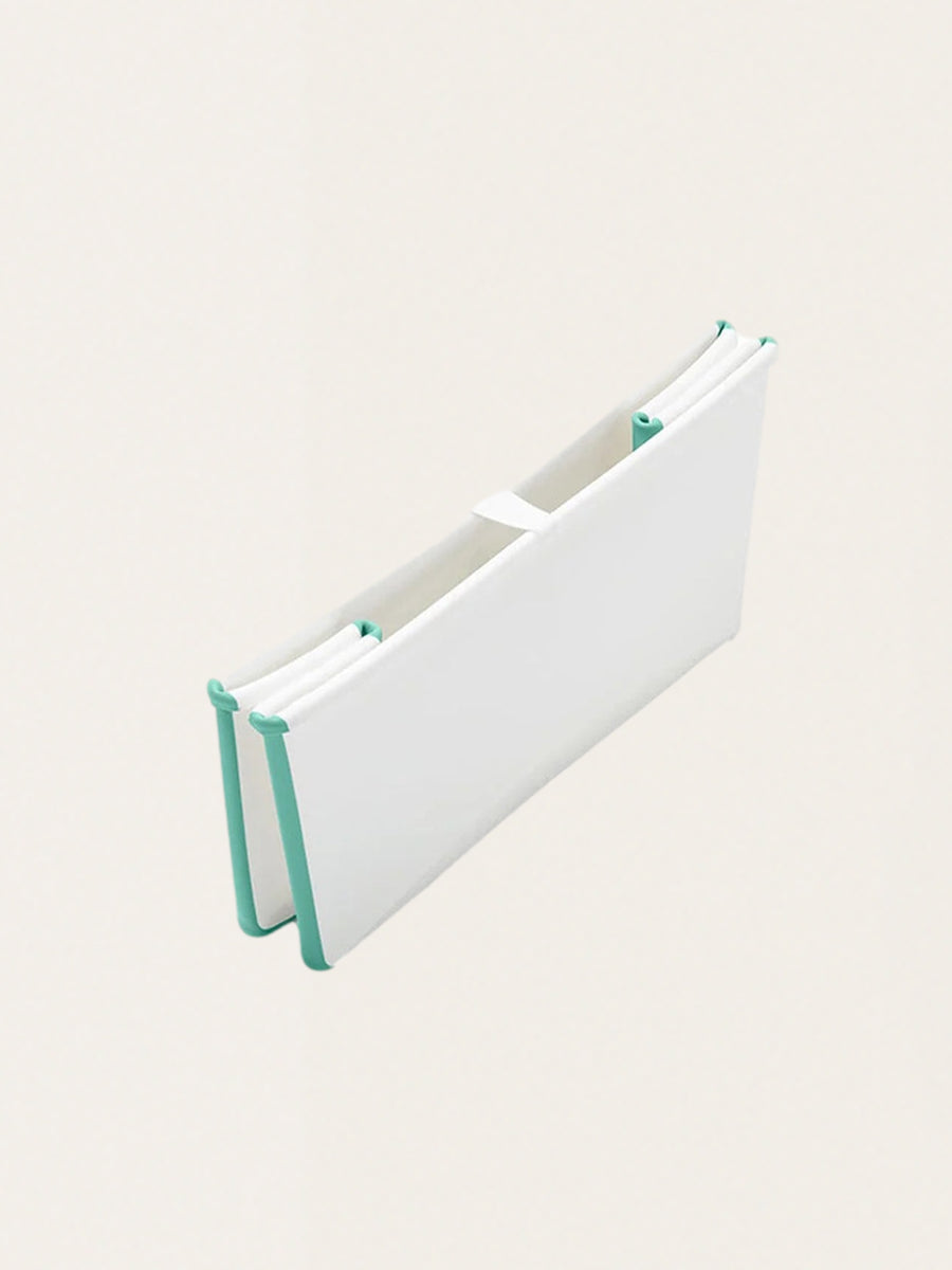 Foldable baby bathtub with Flexi Bath Bundle insert