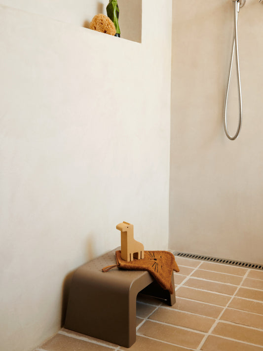 Ulla bamboo anti-slip platform