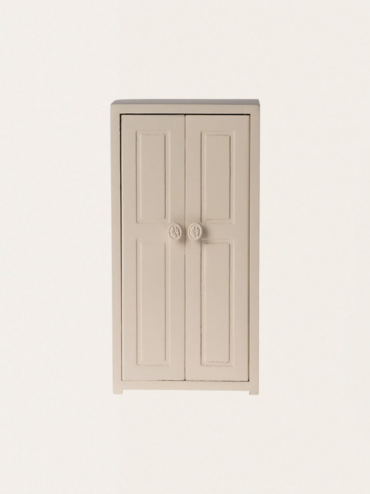 Garderobe für das Mäusehaus