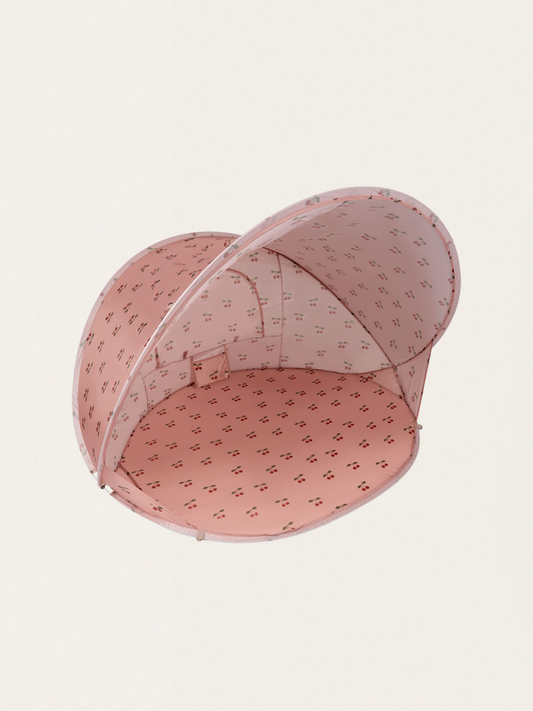 Pop up beach tent