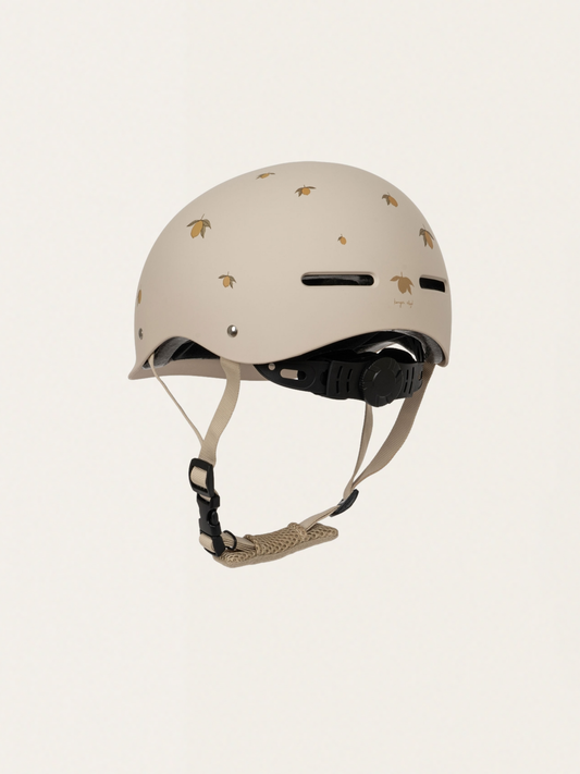 Bicycle helmet