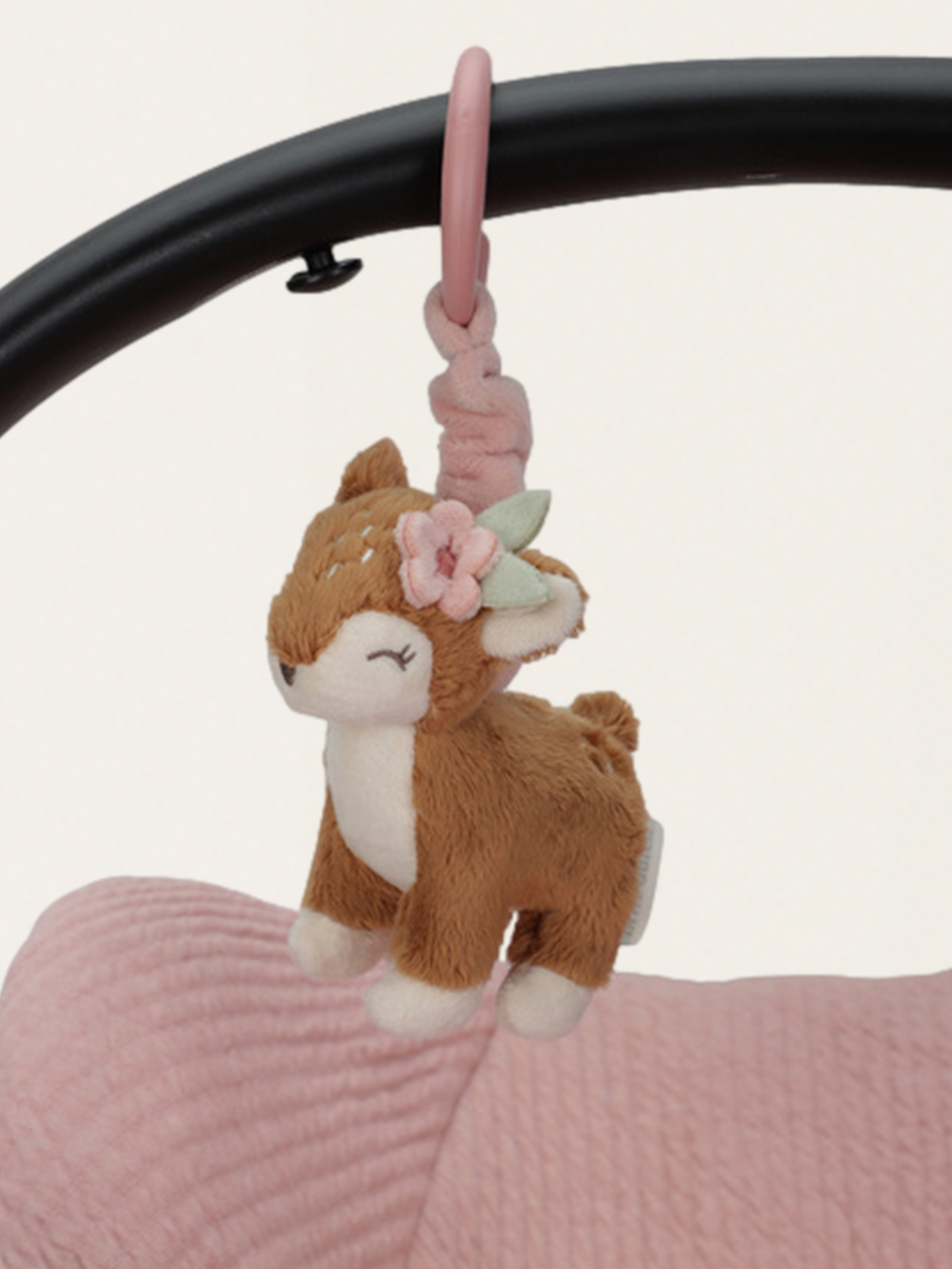 Deer vibrating pendant