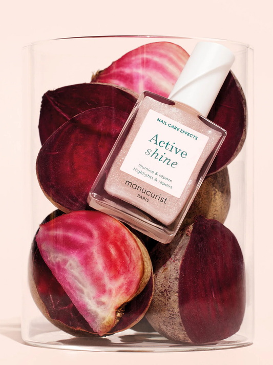Odżywczy lakier do paznokci Active Shine™
