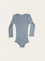 Transparenter, blauer, nahtloser Body aus Baumwoll-Seide-Mischgewebe