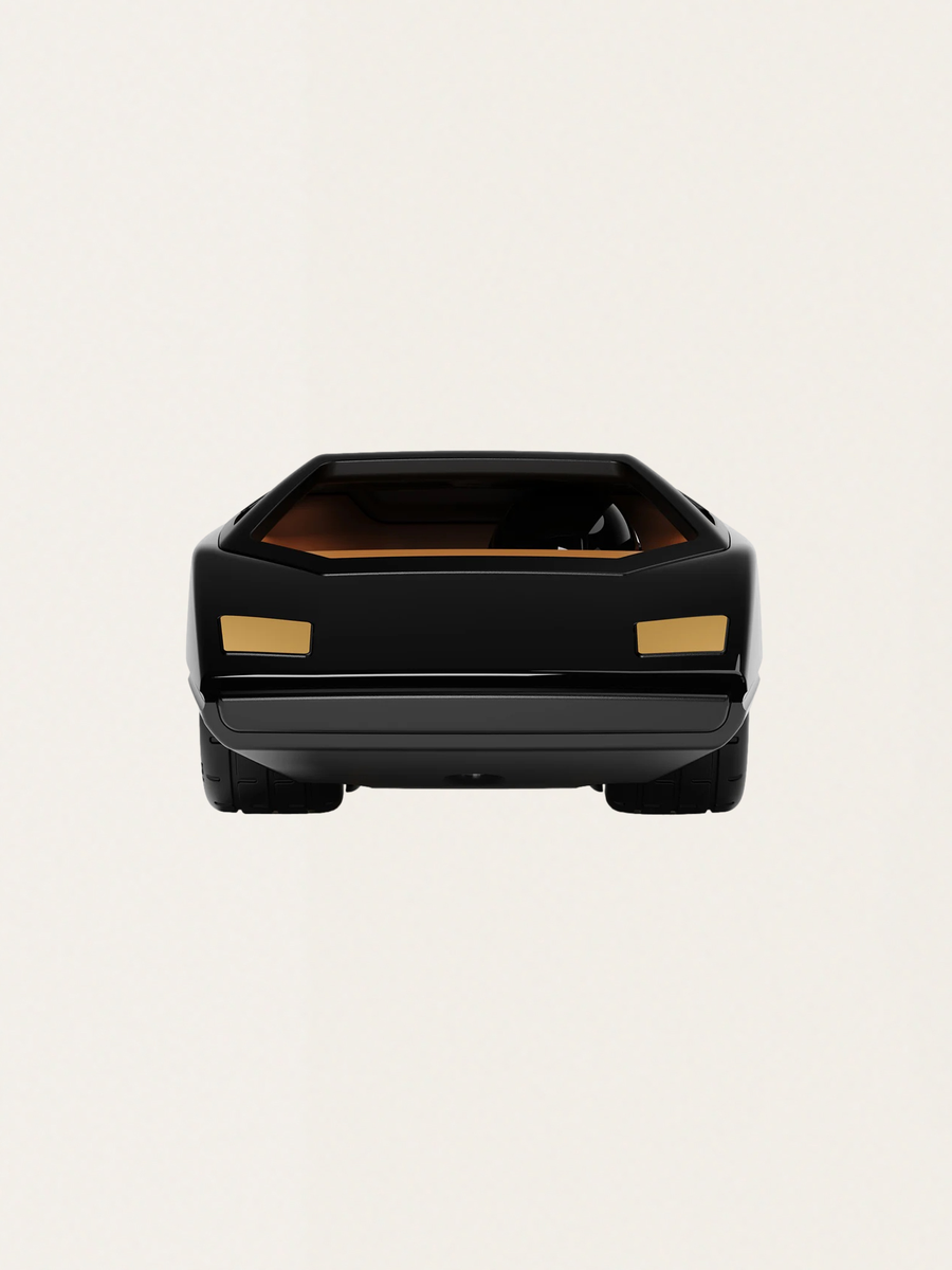 Vintage-UFO-Auto im Lamborghini-Stil