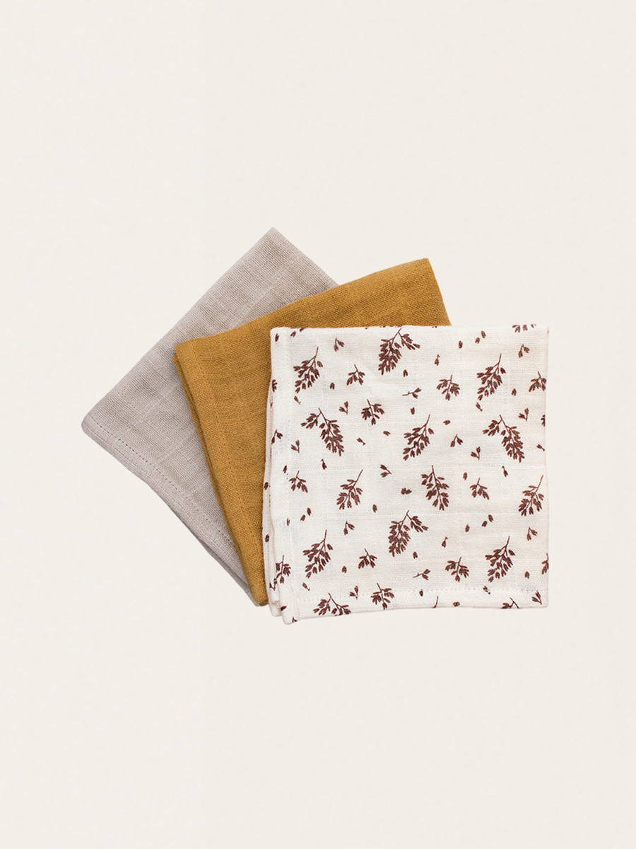 Set of three organic muslin diapers