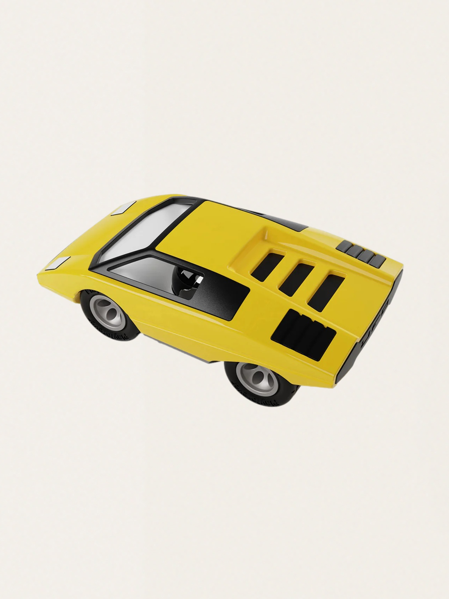 Vintage Ufo car in Lamborghini style