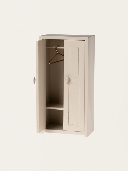 Garderobe für das Mäusehaus