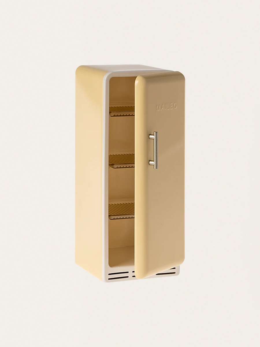 Fridge for a house for mice and bunnies