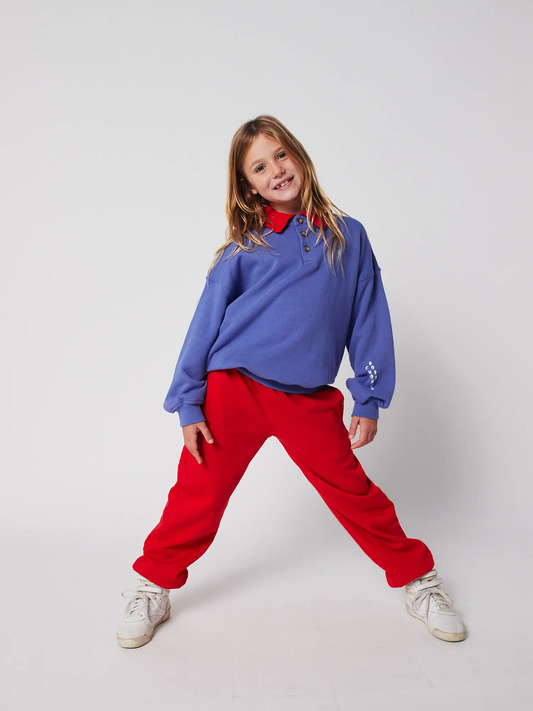 Kids Curve Bobo wählt rote Jogginghosen