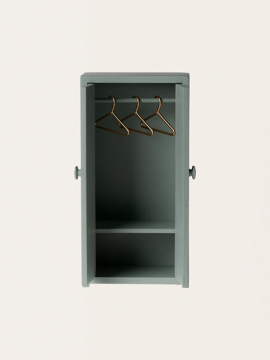 Garderobe für das Mäusehaus