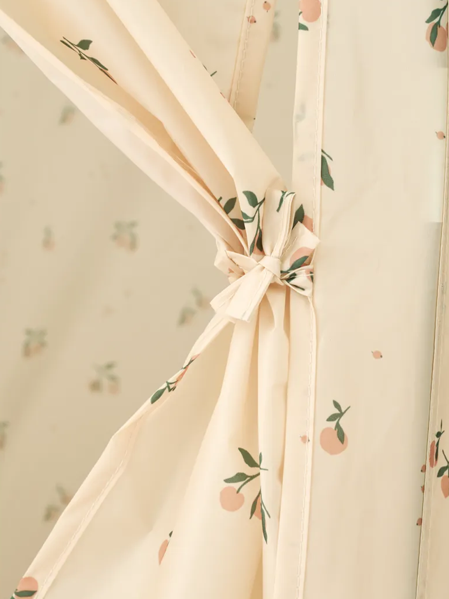 Oaks Play Tent