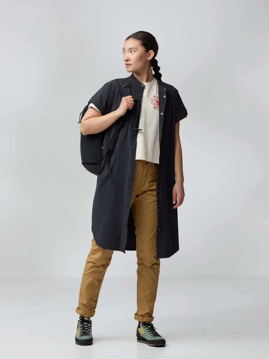 Abisko Fjäll Black Dress