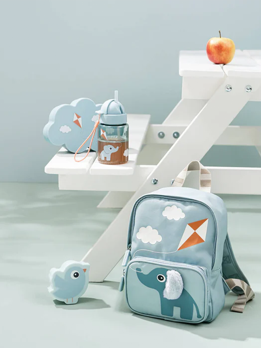 Elphees erster Babyrucksack