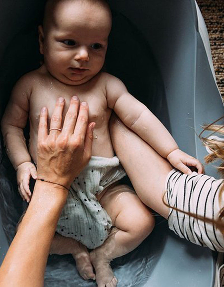 Camele'o Bathtub