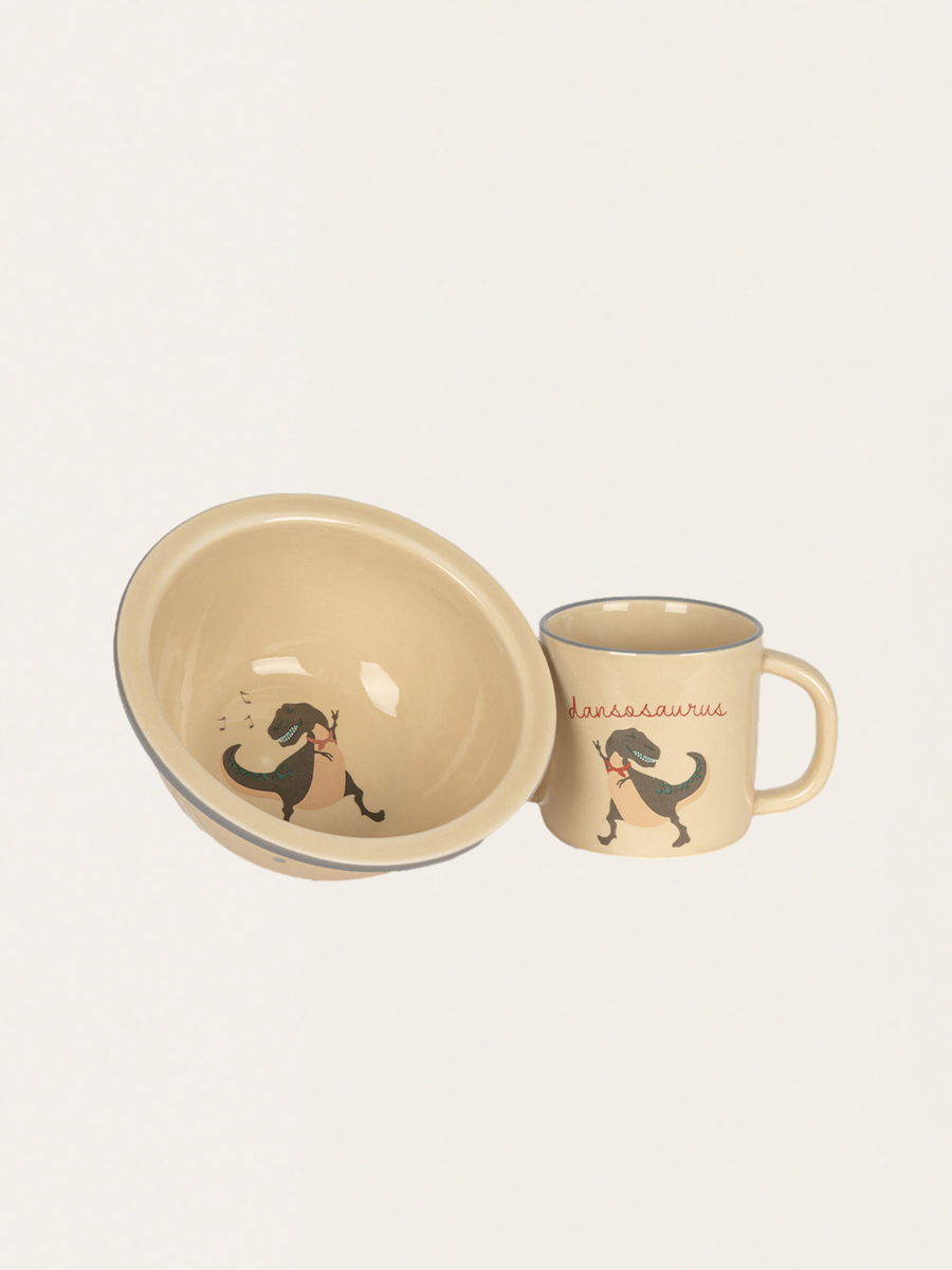 Zestaw ceramicznych naczyń