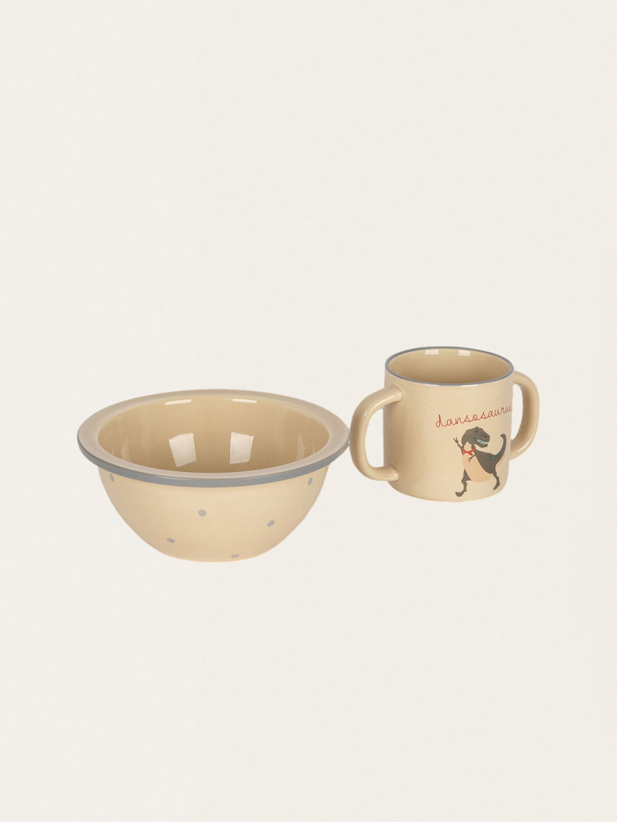 Zestaw ceramicznych naczyń