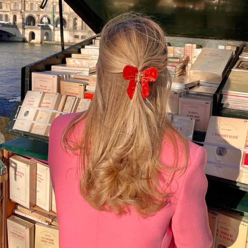 Haarspange mit Rosenbogen