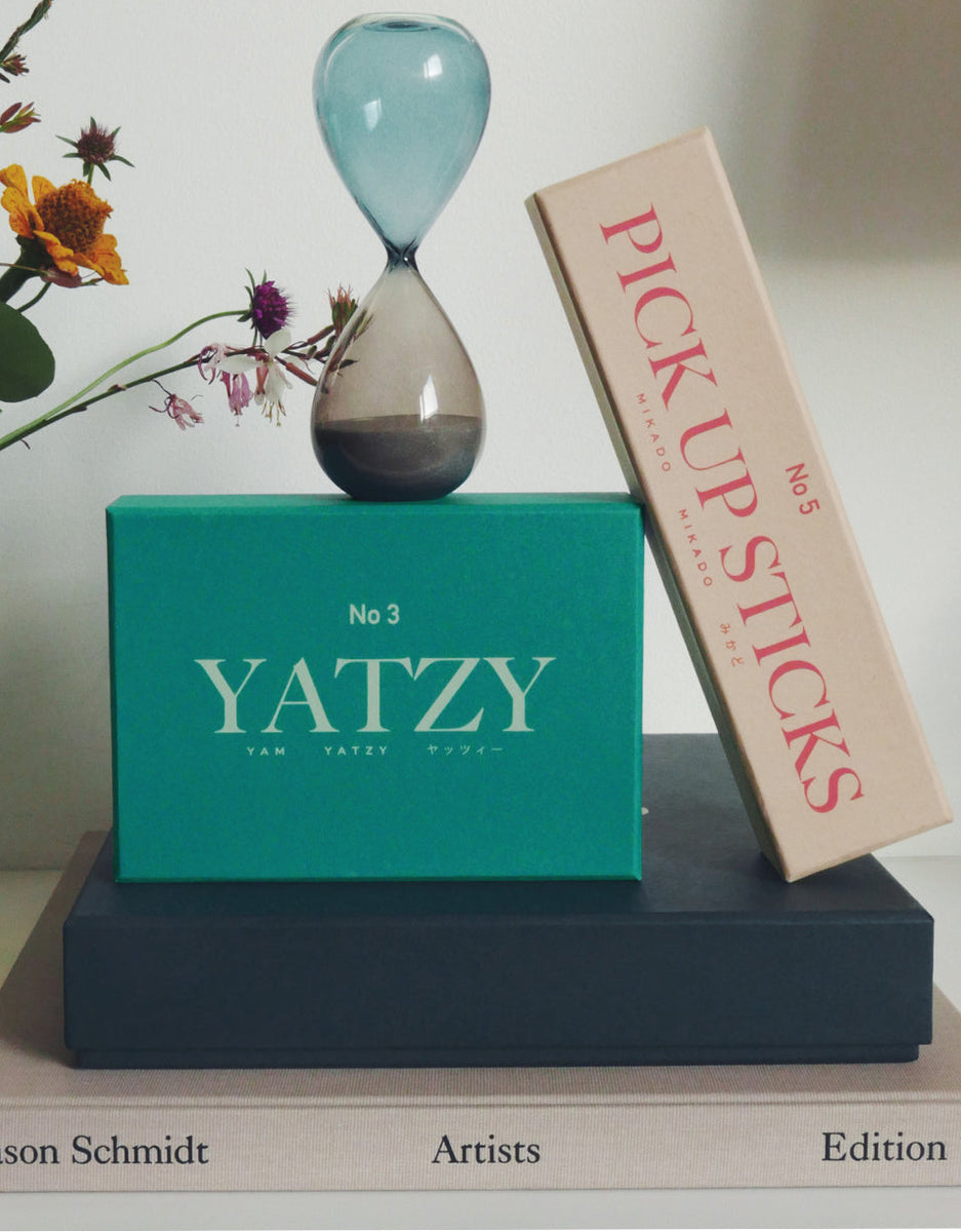 Klassisches Brettspiel - Yatzy - Würfel 