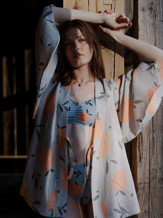 Krótkie lniane kimono