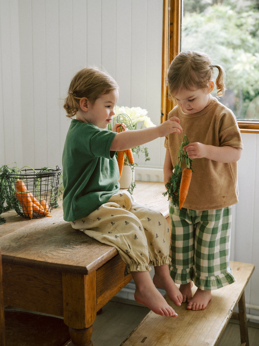 Lniane spodnie Lavender Bloom Gardener Pants