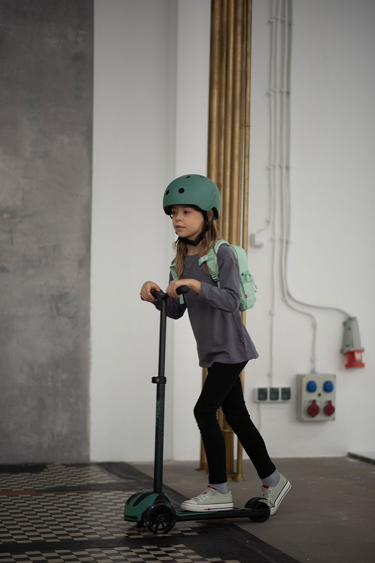 Children's safety helmet