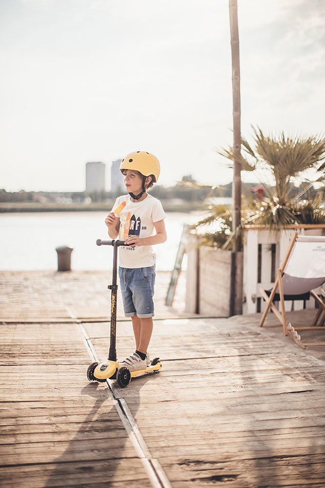 Children's safety helmet