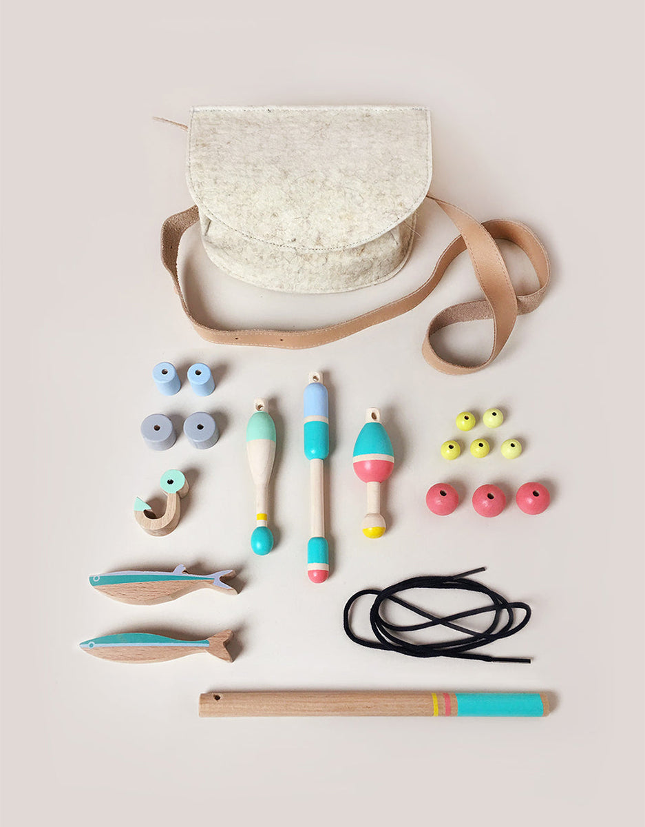 Fishing kit in a felt bag