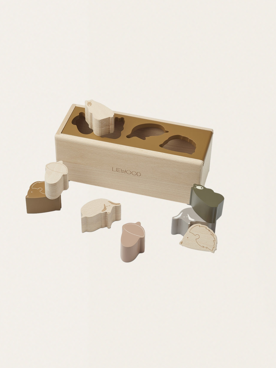Friendship golden caramel wooden sorter