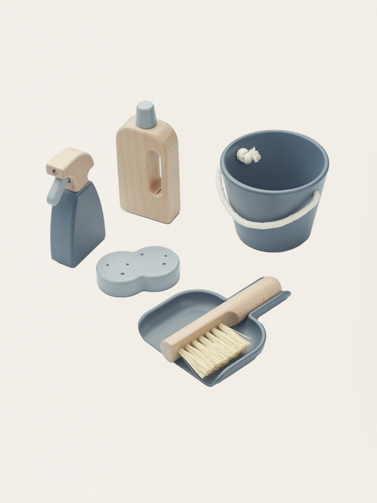Kimbie Whale Blue Toy Cleaning Set