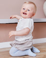 Anti-slip tights for learning to crawl and walk