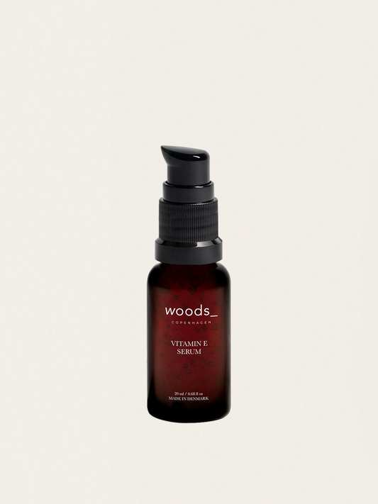 Nährendes, veganes Serum mit Vitamin E